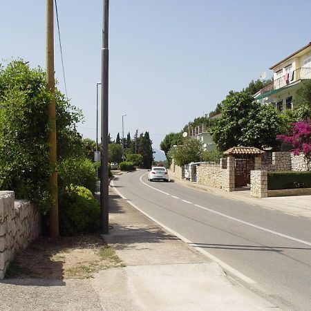 Apartments Losinj Mali Losinj Exterior photo