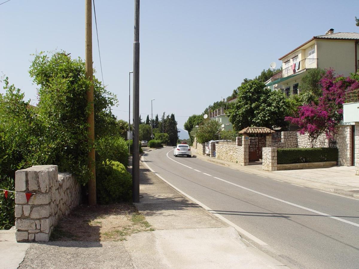 Apartments Losinj Mali Losinj Exterior photo