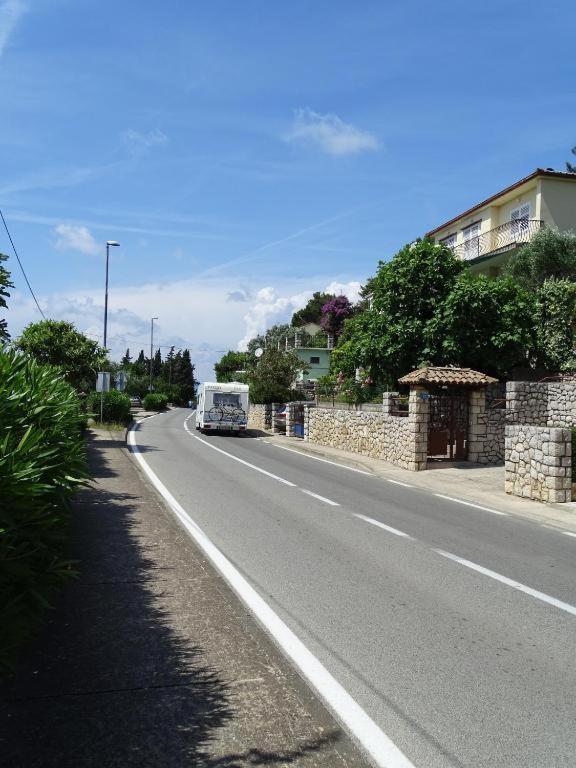 Apartments Losinj Mali Losinj Exterior photo