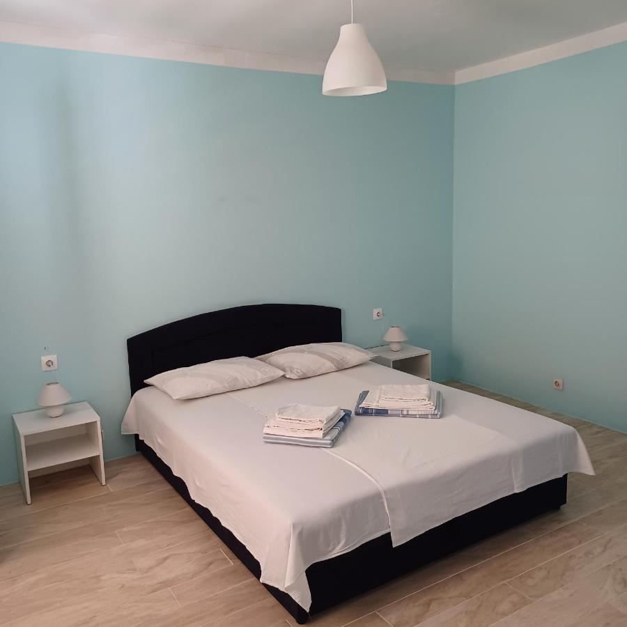 Apartments Losinj Mali Losinj Exterior photo